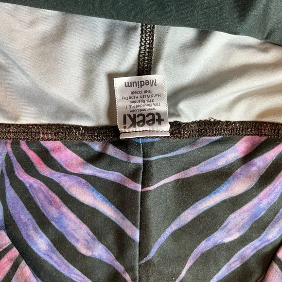 teeki phoenix rising leggings size M - Picture 4 of 7